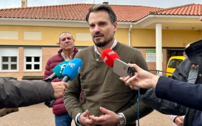Bautista asegura que el mundo rural “no necesita ni voces ni ruido”, sino medidas como las que ha puesto en marcha María Guardiola