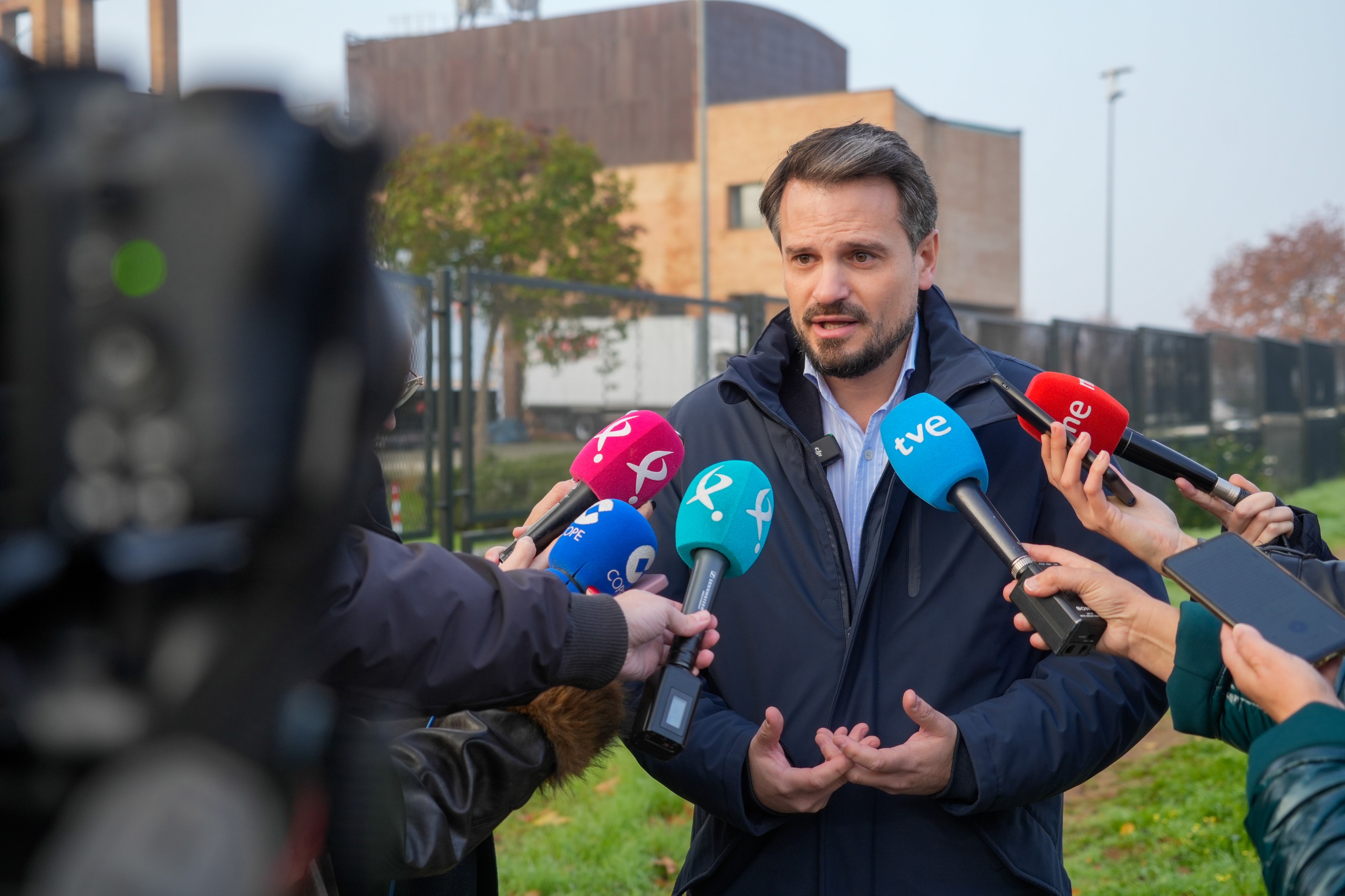 Bautista insta a la movilización masiva el 21D como respuesta al robo del voto por correo